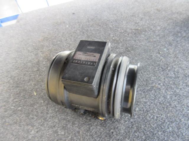 【中古】中古部品 ジャガー XJシリーズ JLGB ｴｱﾌﾛﾒｰﾀｰ 【3310190100-001157914560400】