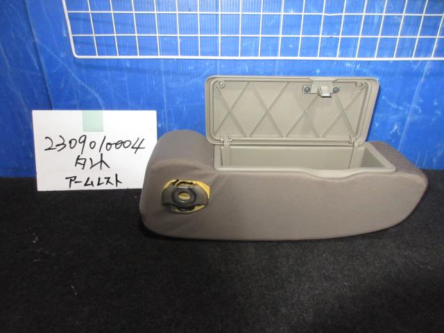 【中古】中古部品 タント L375S ｱｰﾑﾚｽﾄ 【3310220100-230901000470460】