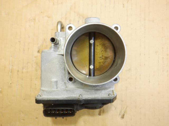 【中古】中古部品 クラウン GRS184 ｽﾛｯﾄﾙﾎﾞﾃﾞｨ 【3310250100-001700258820300】