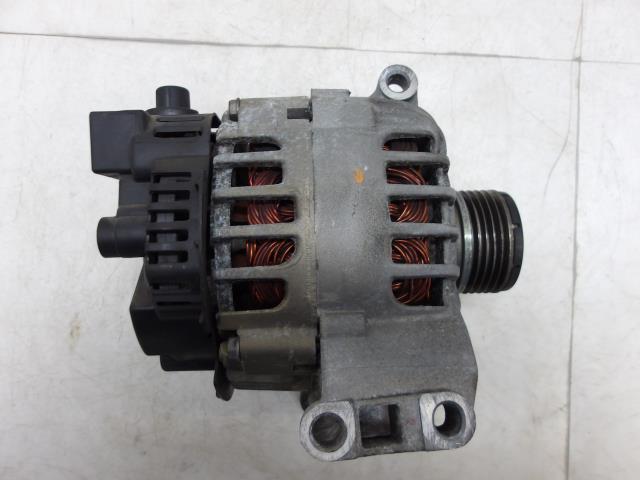 【中古】中古部品 ベンツ Bクラス 245232 ｵﾙﾀﾈｰﾀｰ 【3310250100-000253012960200】