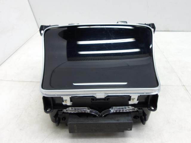 【中古】中古部品 ベンツ Cクラス 205040C ﾄﾞﾘﾝｸﾎﾙﾀﾞｰ 【3310250100-000253001870230】