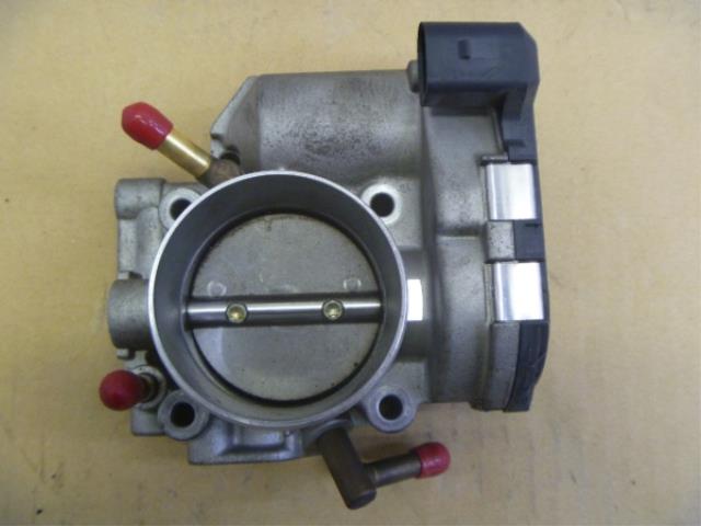 【中古】中古部品 VW ニュービートル 9CAZJ ｽﾛｯﾄﾙﾎﾞﾃﾞｨ 【3310250100-001363474620300】