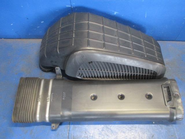 【中古】中古部品 ふそうトラクター FV60VJR ｴｱｸﾘｰﾅｰ 【3310270100-000013787129050】