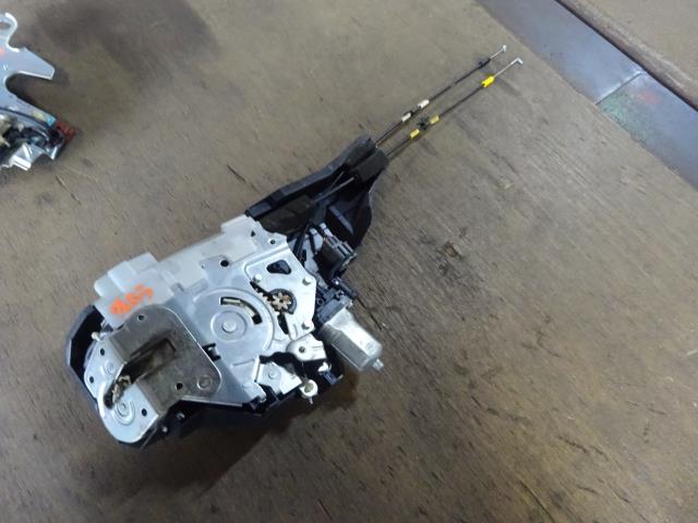 【中古】中古部品 フリード GB3 左ﾘｱｸﾛｰｻﾞｰﾄﾞｱﾓｰﾀｰ 【3310410000-000243026266130】