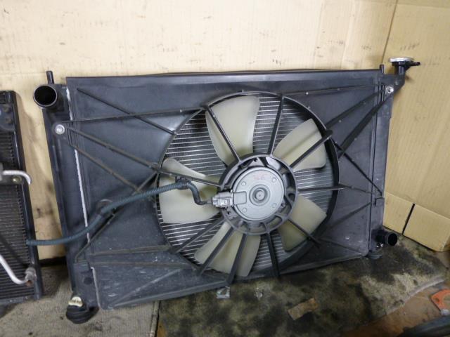 【中古】中古部品 ウィッシュ ZNE10G ﾗｼﾞｴｰﾀ 【3310410000-001157508120400】