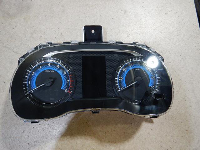 【中古】中古部品 eKワゴン B36W スピードメーター 【3330810100-001703854161400】