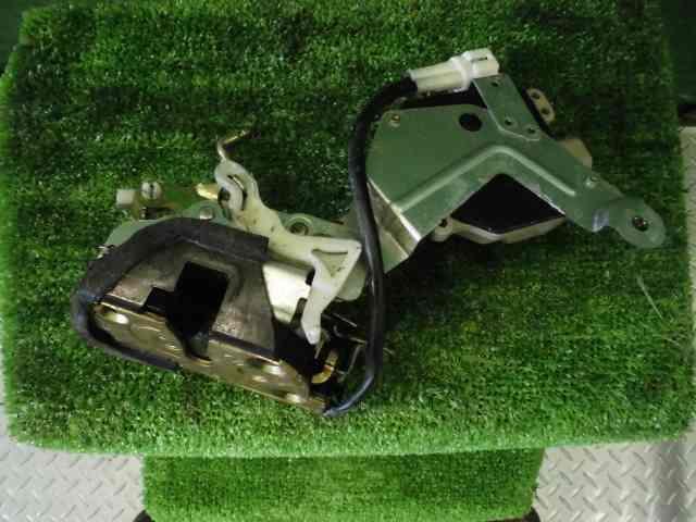 【中古】中古部品 ミラ L700S 左ﾘｱﾄﾞｱﾛｯｸｿﾚﾉｲﾄﾞ 【3310420000-001362724564580】