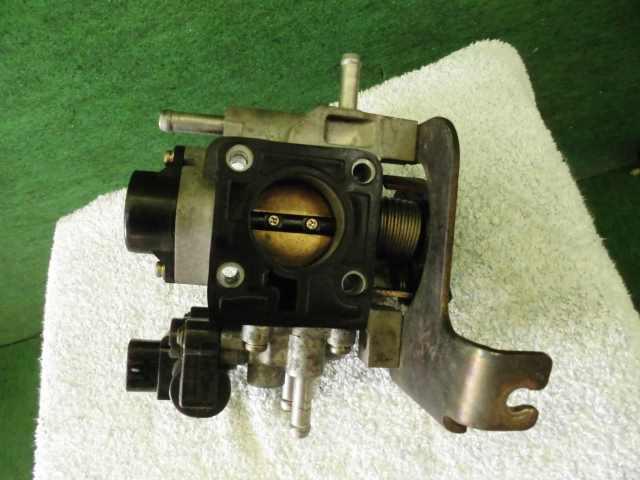 【中古】中古部品 プレオ RA1 ｽﾛｯﾄﾙﾎﾞﾃﾞｨ 【3310420000-001332806820300】