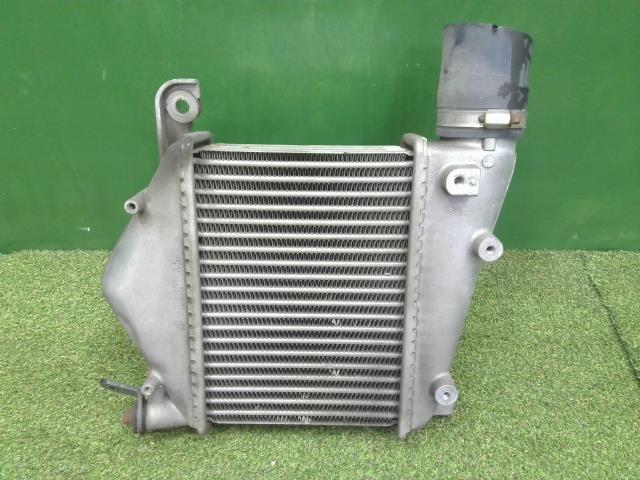 【中古】中古部品 キャラバン VW2E26 ｲﾝﾀｰｸｰﾗｰ 【3310540000-000021813220500】