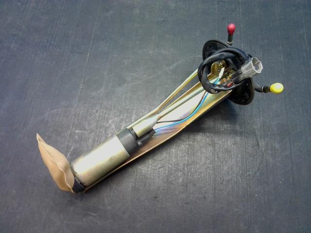 【中古】中古部品 ジムニー JA22W ﾌｭｰｴﾙﾎﾟﾝﾌﾟ 【3310550000-241216000320600】 15,498円