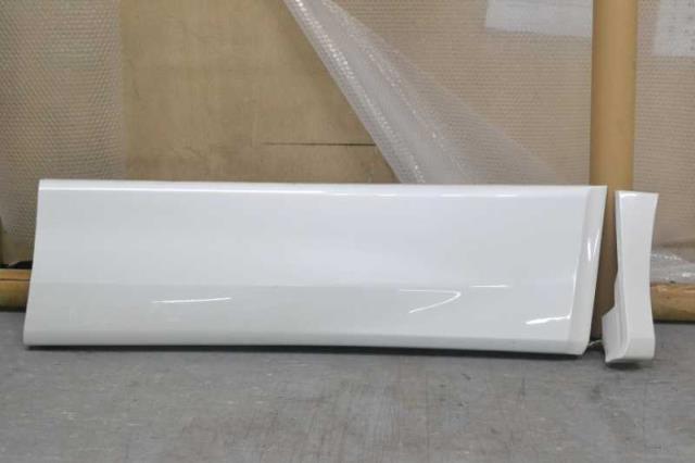 【中古】中古部品 ヴェルファイア ANH20W 右ﾌﾛﾝﾄﾄﾞｱﾌﾟﾛﾃｸﾀｰ 【3310580000-230731000113160】