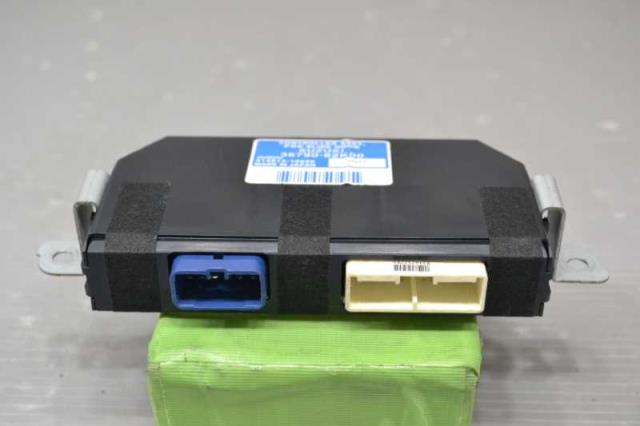 【中古】中古部品 ソリオ MA15S 右ﾊﾟﾜｰｽﾗｲﾄﾞﾄﾞｱﾓｰﾀｰ 【3310580000-240417001564650】