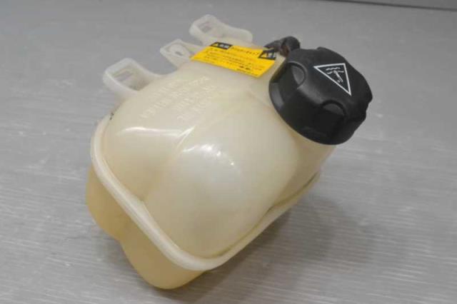 【中古】中古部品 BMW ミニ MF16 ﾗｼﾞｴｰﾀﾘｻﾞｰﾌﾞﾀﾝｸ 【3310580000-241011000420410】