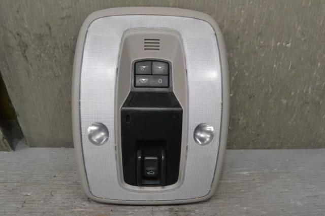 【中古】中古部品 ボルボ 50シリーズ MB5244 ﾙｰﾑﾗﾝﾌﾟ 【3310580000-230131001568200】