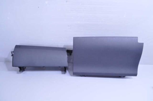 【中古】中古部品 プリウス ZVW30 ｸﾞﾛｰﾌﾞBOX 【3310580000-240812001970210】