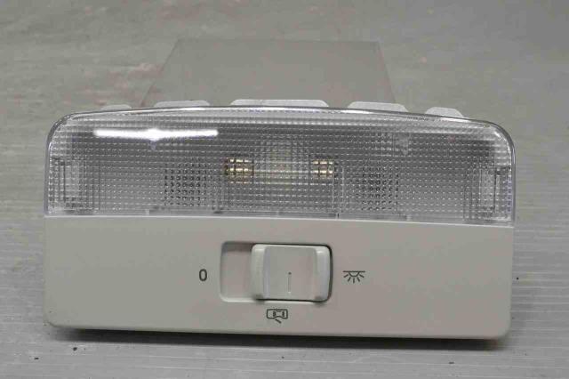 【中古】中古部品 VW アップ！ AACHY ﾙｰﾑﾗﾝﾌﾟ 【3310580000-240623000368200】