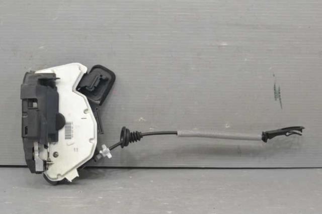 【中古】中古部品 VW ポロ 6RCJZ 右ﾘｱﾄﾞｱﾛｯｸｿﾚﾉｲﾄﾞ 【3310580000-250207000864570】