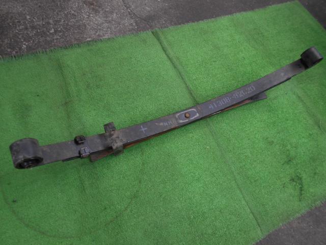【中古】中古部品 ジムニー JA11V ﾘｱﾘｰﾌｽﾌﾟﾘﾝｸﾞ 【3330190100-000002110851101】｜e-cleマート