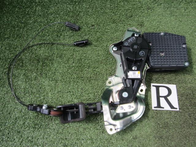 【中古】中古部品 スペーシア MK53S 右ﾊﾟﾜｰｽﾗｲﾄﾞﾄﾞｱﾓｰﾀｰ 【3330200100-220454000064650】