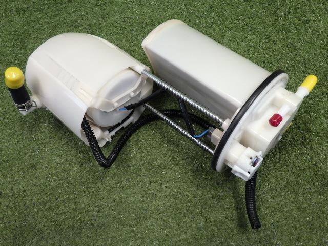 【中古】中古部品 レクサス NX AYZ15 ﾌｭｰｴﾙﾎﾟﾝﾌﾟ 【3330200100-242491000020600】