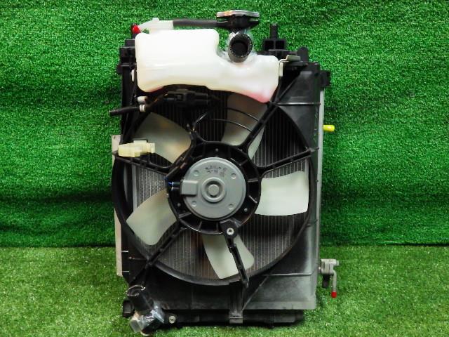 【中古】中古部品 ミライース LA300S ﾗｼﾞｴｰﾀ 【3330200100-242137000020400】