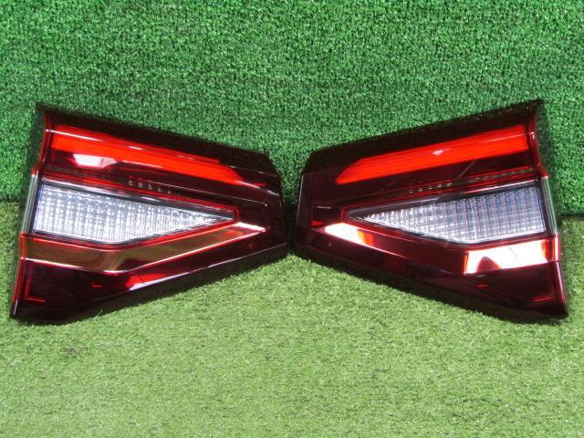 【中古】中古部品 ライズ A200A 右フィニッシャーパネル 【3330200100-220434000015210】