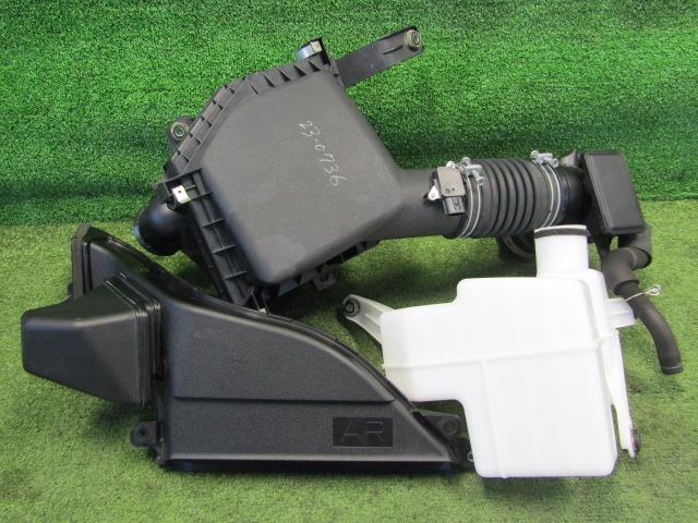 【中古】中古部品 クラウン AWS210 ｴｱｸﾘｰﾅｰ 【3330200100-230736000029050】