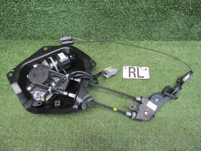 【中古】中古部品 セレナ HFC26 左ﾊﾟﾜｰｽﾗｲﾄﾞﾄﾞｱﾓｰﾀｰ 【3330200100-230033000064660】