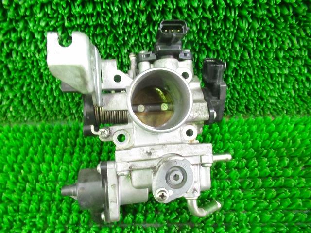【中古】中古部品 ワゴンＲ MH22S ｽﾛｯﾄﾙﾎﾞﾃﾞｨ 【3330210100-000037043220300】