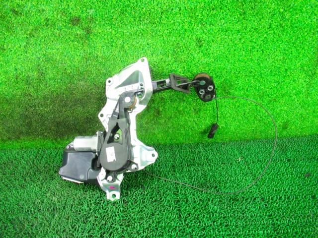 【中古】中古部品 デイズルークス B21A 右ﾊﾟﾜｰｽﾗｲﾄﾞﾄﾞｱﾓｰﾀｰ 【3330210100-000035214764650】