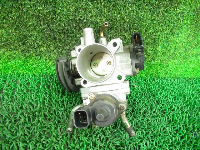 【中古】中古部品 ｅＫクラッシィ H81W ｽﾛｯﾄﾙﾎﾞﾃﾞｨ 【3330210100-000036169820300】
