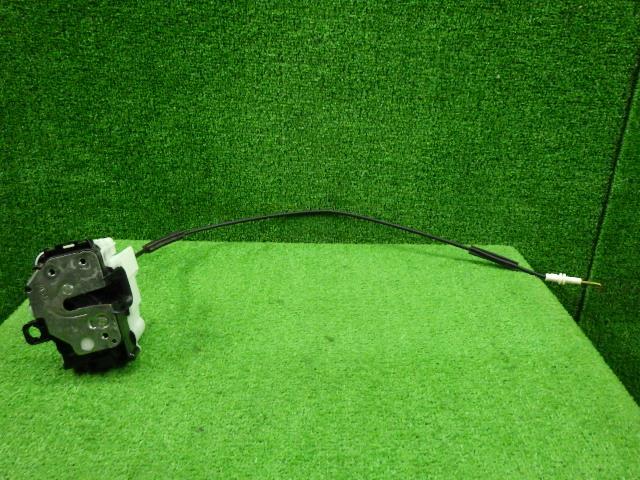 【中古】中古部品 フィアット 500 31209 左ﾌﾛﾝﾄﾄﾞｱﾛｯｸｿﾚﾉｲﾄﾞ 【3330250100-000000840264560】 6,019円