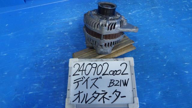 【中古】中古部品 デイズ B21W オルタネーター 【3330340100-240902000260200】