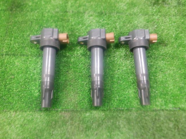 【中古】中古部品 アルト HA25V ｲｸﾞﾆｯｼｮﾝｺｲﾙ 【3330420100-240615000267250】