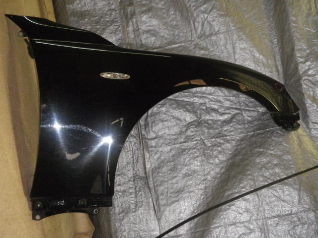 【中古】中古部品 マークＸ GRX125 右ﾌﾛﾝﾄﾌｪﾝﾀﾞｰ 【3330810100-001268231410600】