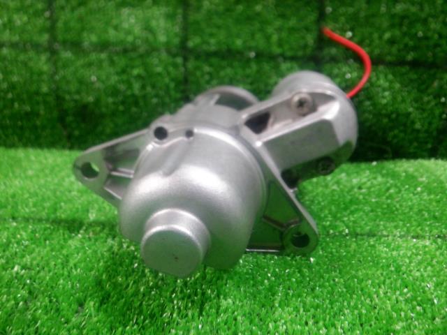 【中古】中古部品 ミニキャブ DS17V ｾﾙﾓｰﾀｰ 【3330420100-231225000260100】