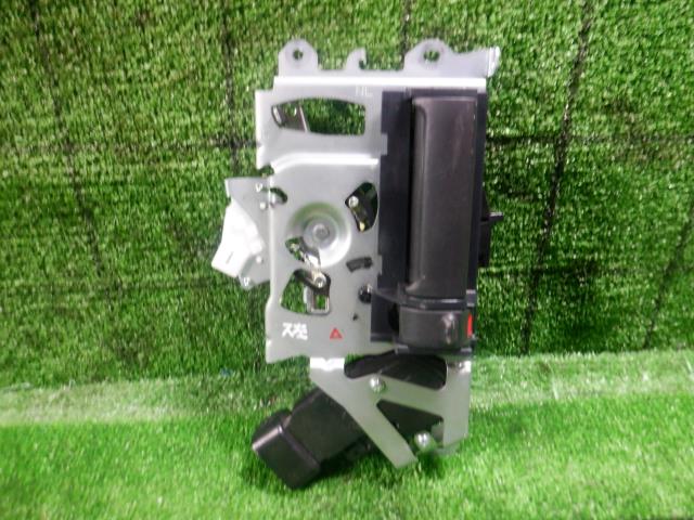 【中古】中古部品 ルーミー M910A 左ﾘｱﾄﾞｱﾛｯｸｿﾚﾉｲﾄﾞ 【3330420100-221117000164580】