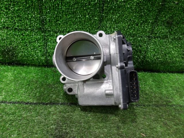 【中古】中古部品 エクストレイル NT32 スロットルボディ 【3330420100-250301000220300】