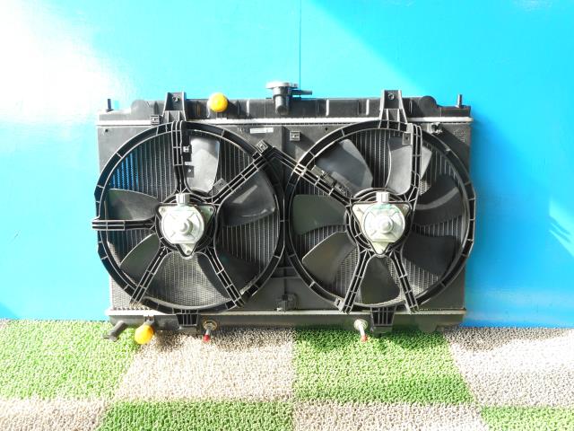 【中古】中古部品 ファミリア BVHNY11 ﾗｼﾞｴｰﾀ 【3330440100-001443648220400】