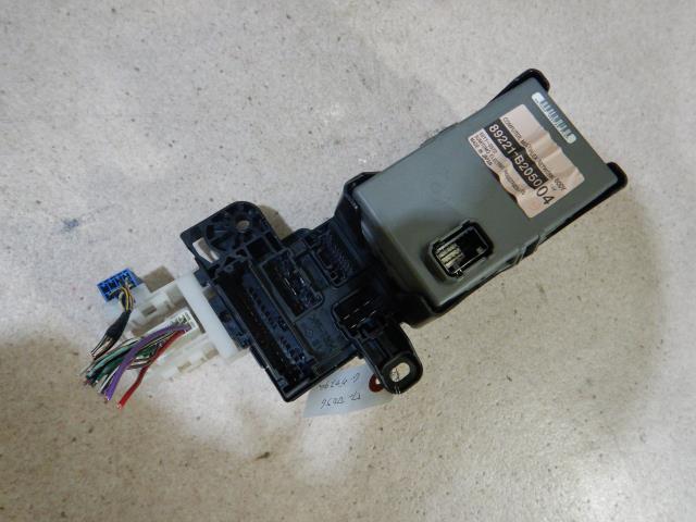 中古部品 ムーヴ L175S ヒューズボックス