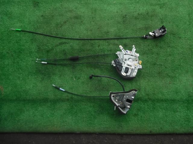 【中古】中古部品 Ｎ－ＶＡＮ JJ2 左ﾌﾛﾝﾄﾄﾞｱﾛｯｸｿﾚﾉｲﾄﾞ 【3330450100-230705000164560】