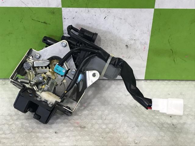 【中古】中古部品 ヴェルファイア ANH20W ﾄﾗﾝｸ･ﾊﾞｯｸﾄﾞｱﾛｯｸｿﾚﾉｲﾄﾞ 【3330530100-000005360564590】