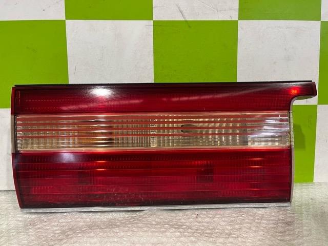 【中古】中古部品 クラウン GS151H 左ﾌｨﾆｯｼｬｰﾊﾟﾈﾙ 【3330530100-000005200415220】