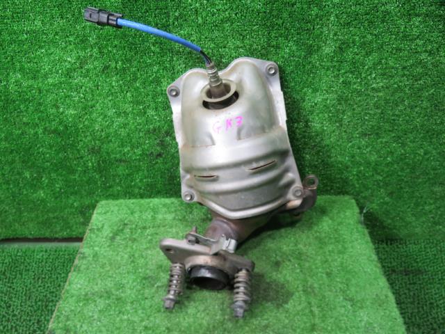 【中古】中古部品 フィット GK3 エキゾーストマニホールド 【3330900100-000024054220160】|e-cleマート