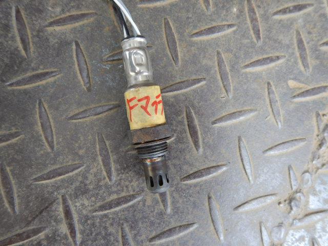 【中古】中古部品 ルノー ルーテシア RM5M オーツーセンサー 【3330920100-001664909922390】
