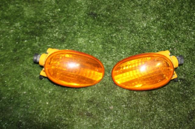 【中古】中古部品 フィアット ムルティプラ 186B6 左ﾀｰﾝｼｸﾞﾅﾙﾗﾝﾌﾟ 【3330950100-000034271510150】