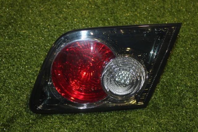 【中古】中古部品 アテンザ GG3S 右ﾌｨﾆｯｼｬｰﾊﾟﾈﾙ 【3330950100-000031570515210】