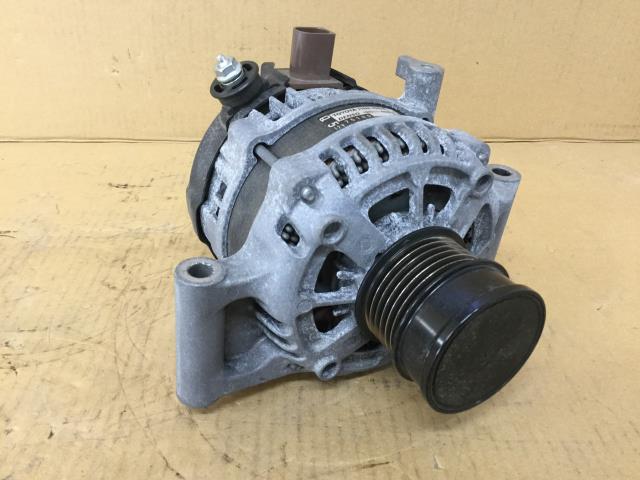 【中古】中古部品 ヤリス MXPA15 ｵﾙﾀﾈｰﾀｰ 【3330960100-000052116860200】