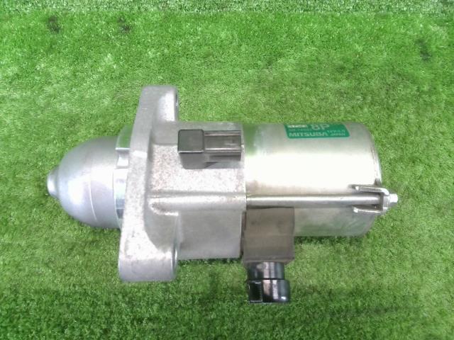 【中古】中古部品 ヴェゼル RU4 ｾﾙﾓｰﾀｰ 【3330990100-230112000260100】