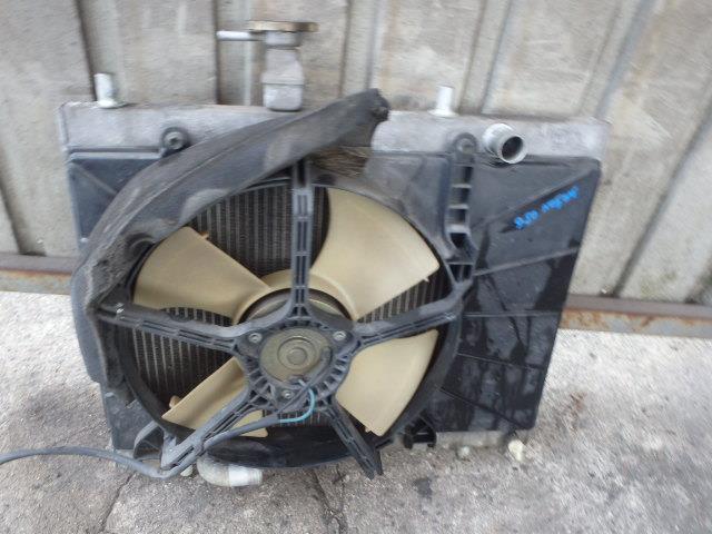 【中古】中古部品 エブリィ DA52V ラジエータ 【3331010800-000019489020400】